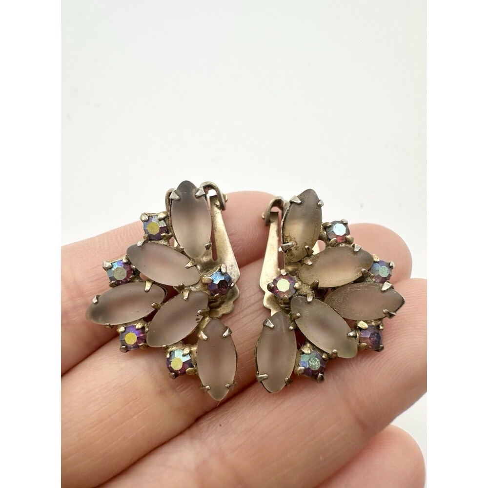 Vintage Frosted Silver Tone Rhinestone Flower Clip on Earrings